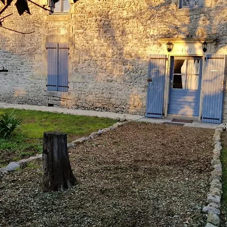 Hotel Chez Habitant 4 Personnes A La Ferme De Lupin Saint-Nazaire-sur-Charente